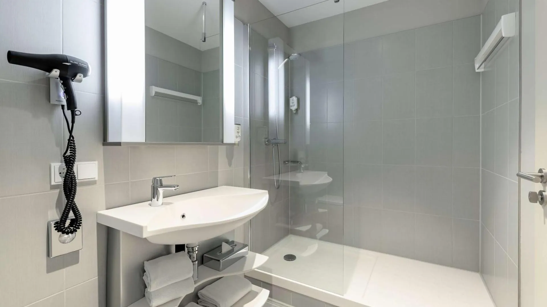 Aparthotel Adagio Frankfurt City Messe Francoforte sul Meno Germania