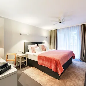 أدميرال 4* ميونيخ