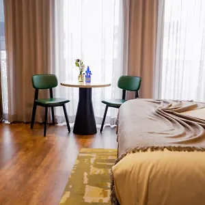 Fourty Three Luxury Serviced 5* دوسلدورف